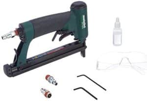 https://www.electroguide.com/wp-content/uploads/2024/01/pistolet-clou-air-comprim-metabo-dkg-80-300x207.jpg