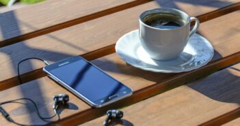 relaxation, coffee, smartphone