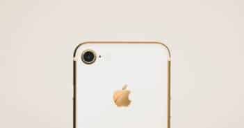 gold iPhone 8